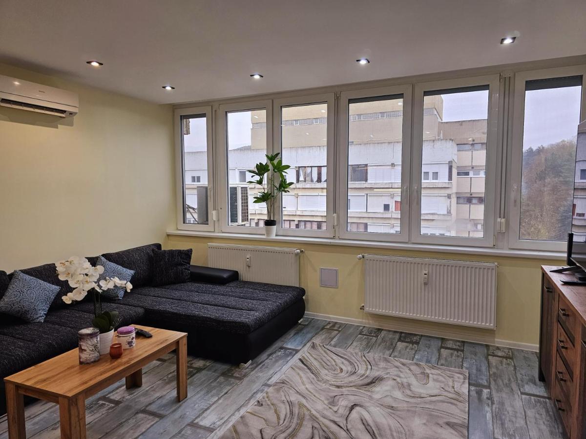 Urban Loft Apartment Salgotarjan Exterior photo