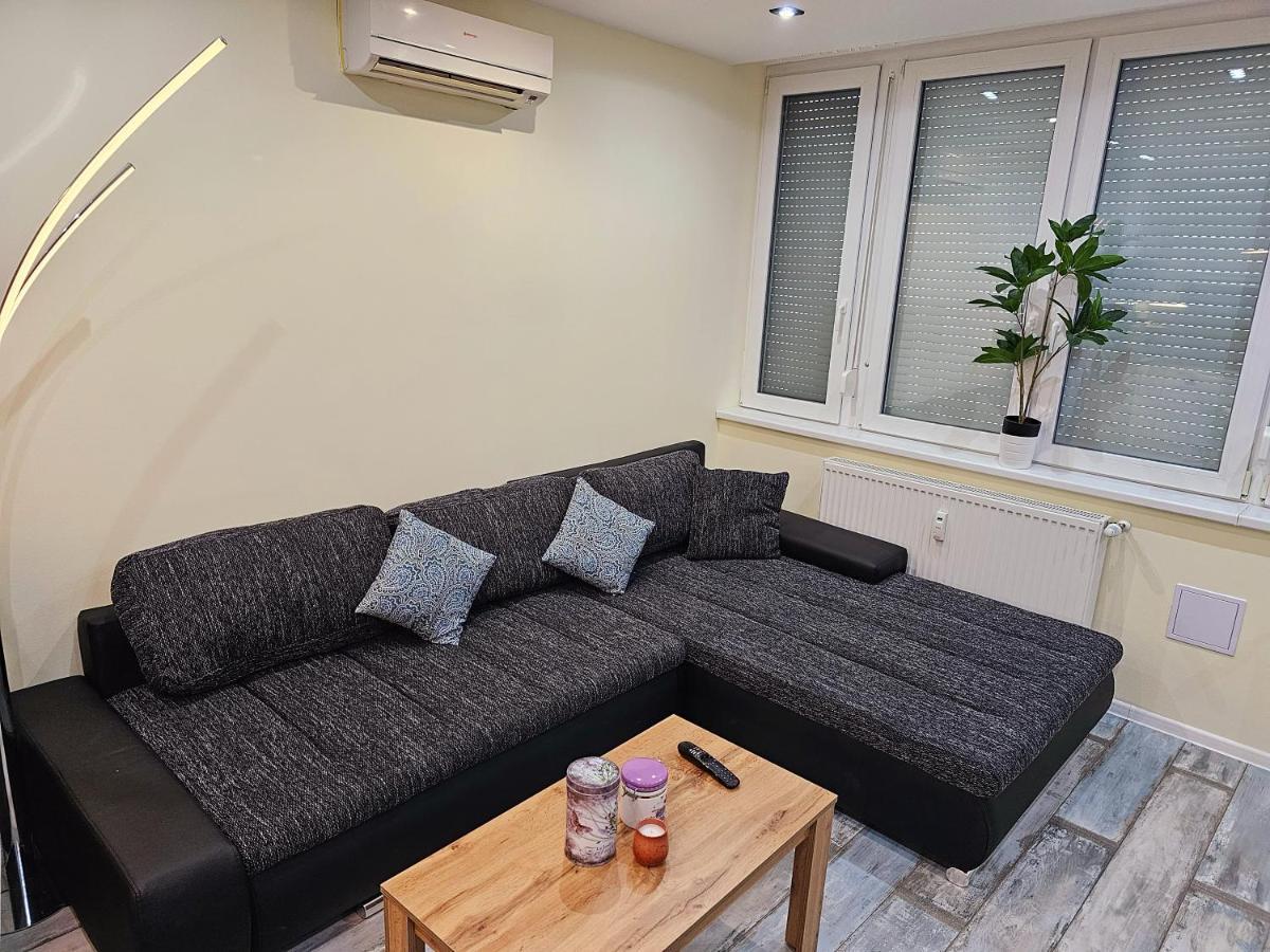 Urban Loft Apartment Salgotarjan Exterior photo